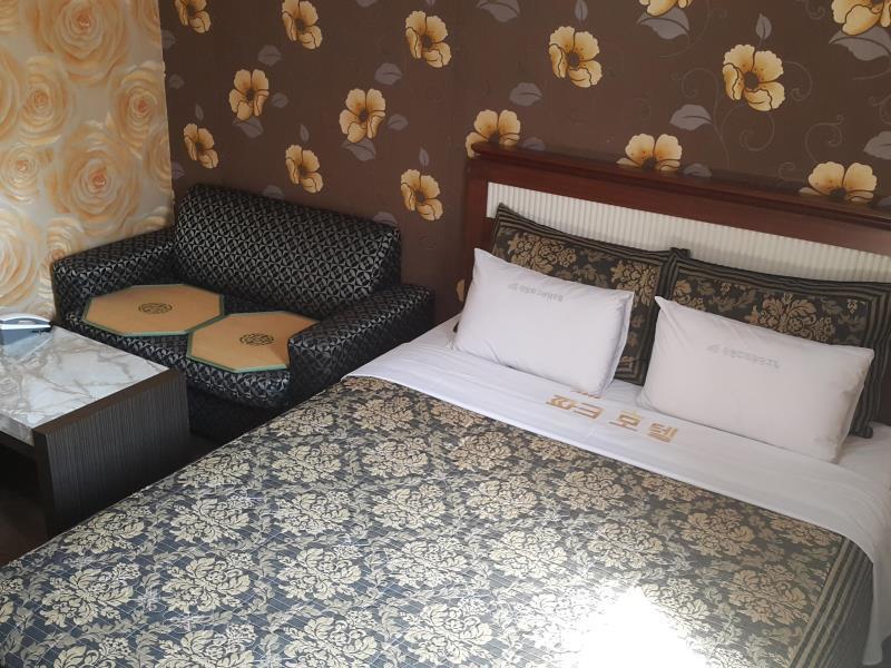 Goodstay Andong Park Hotel Buitenkant foto