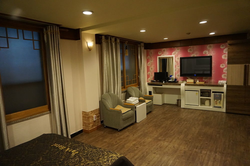 Goodstay Andong Park Hotel Buitenkant foto